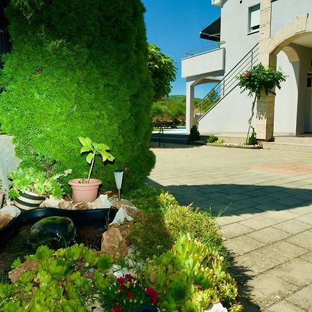 Bristivica Apartment Lana מראה חיצוני תמונה